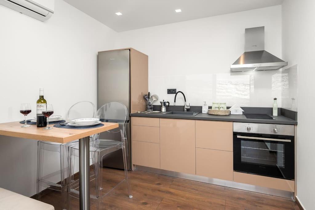 Nieva Apartment 2 Μάταλα Εξωτερικό φωτογραφία